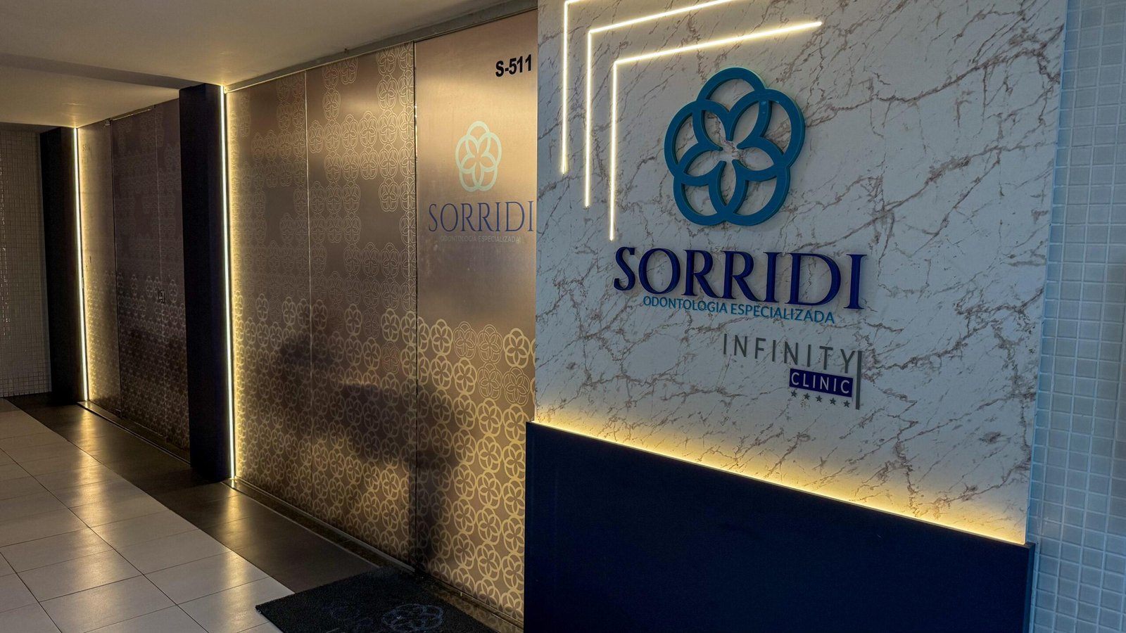 Entrada da Sorridi no Centro Empresarial Bolonha